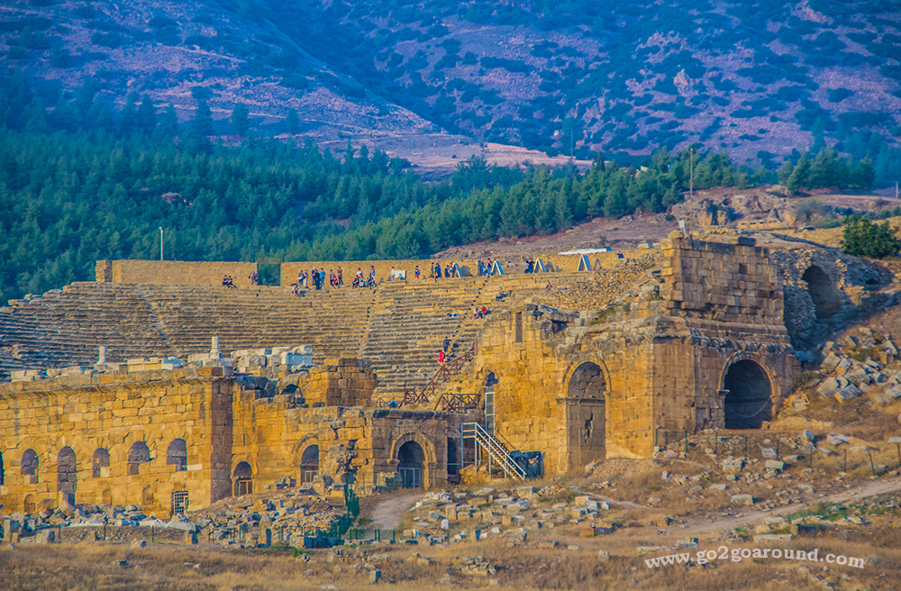 เมืองโบราณเฮียราโปลิส (Hierapolis) 